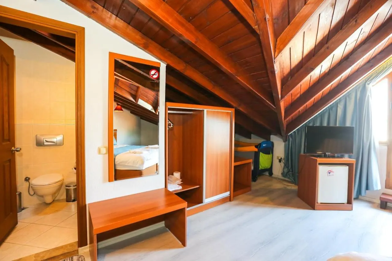 Gocek Unlu Hotel 3*, Göcek Turquía