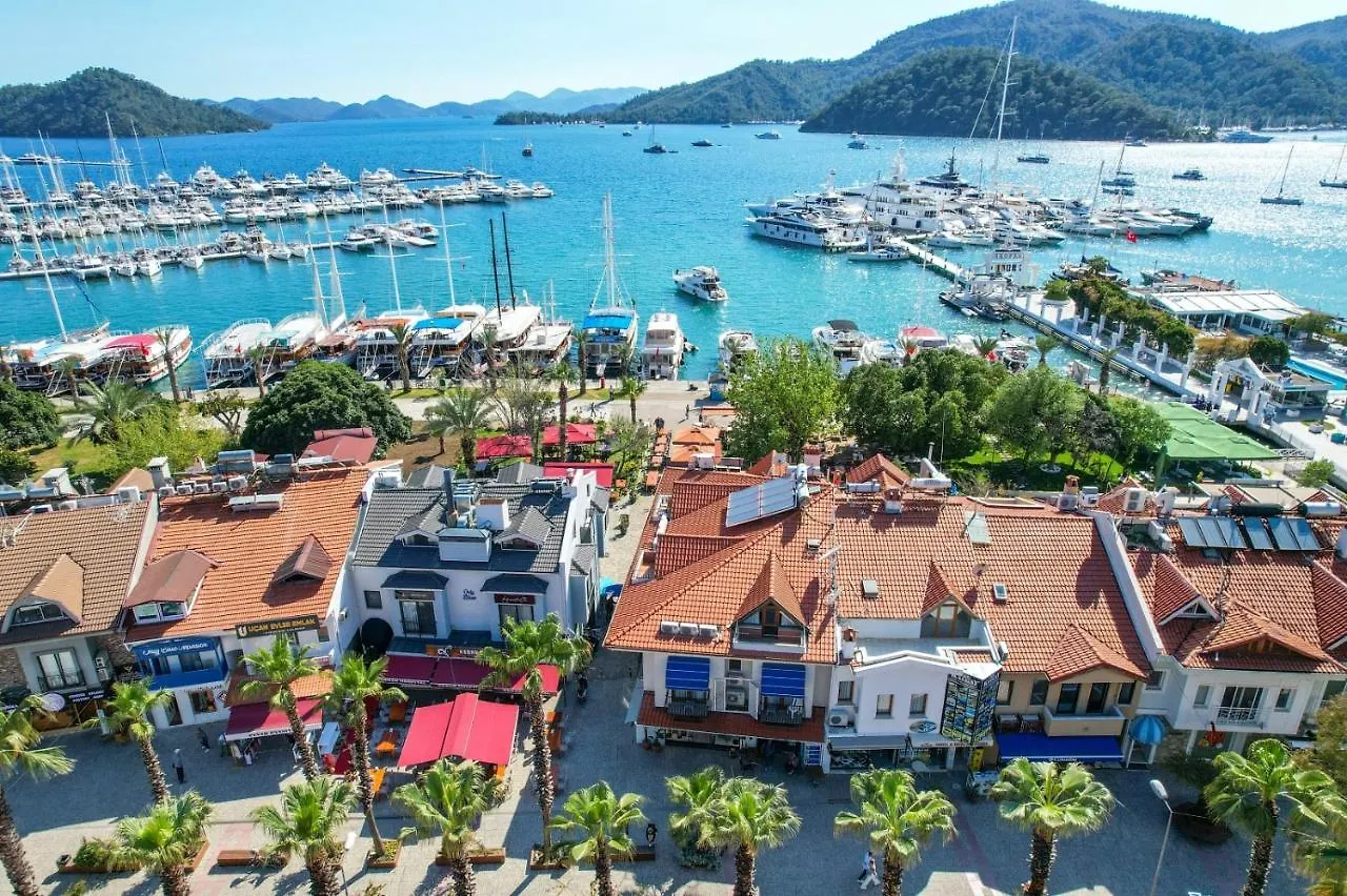 Gocek Unlu Hotel 3*, Göcek