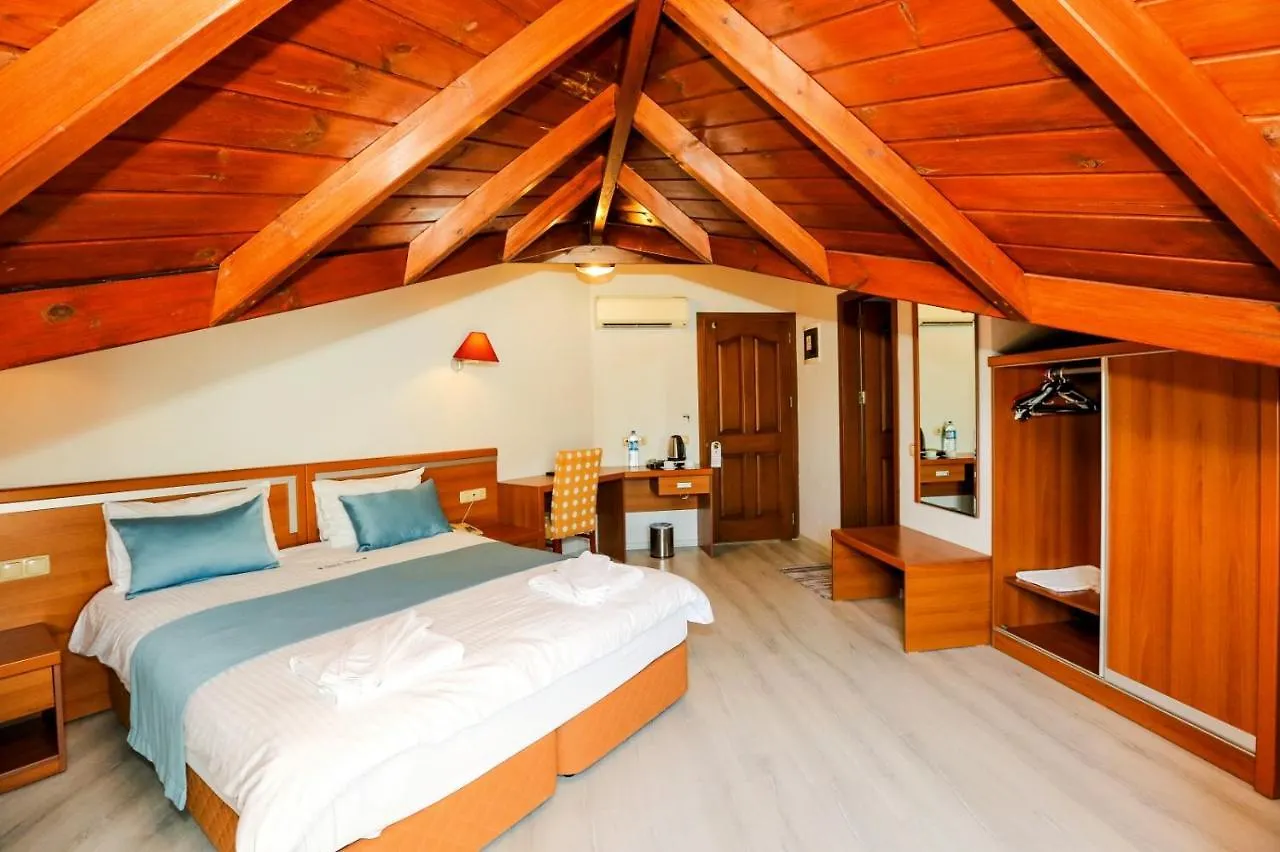 Gocek Unlu Hotel 3*, Göcek Türkei
