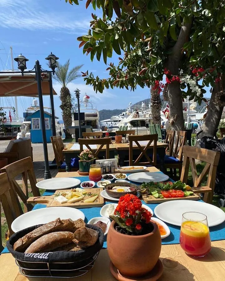 Gocek Unlu Hotel 3*, Göcek Turquía